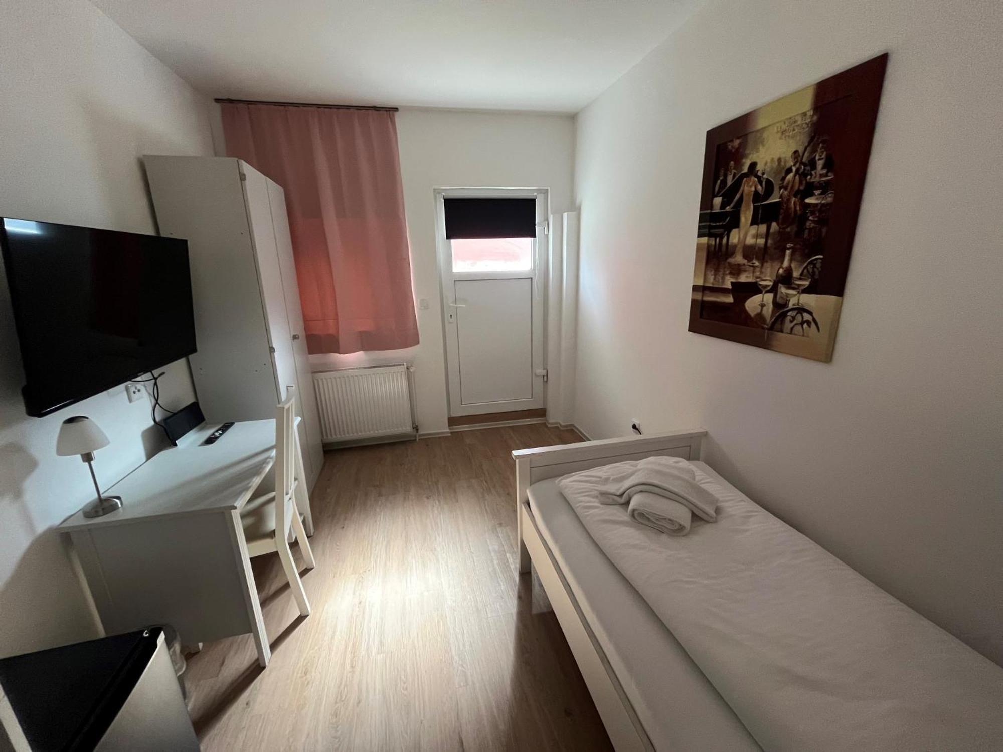 Pension Donau Hannover Exteriér fotografie