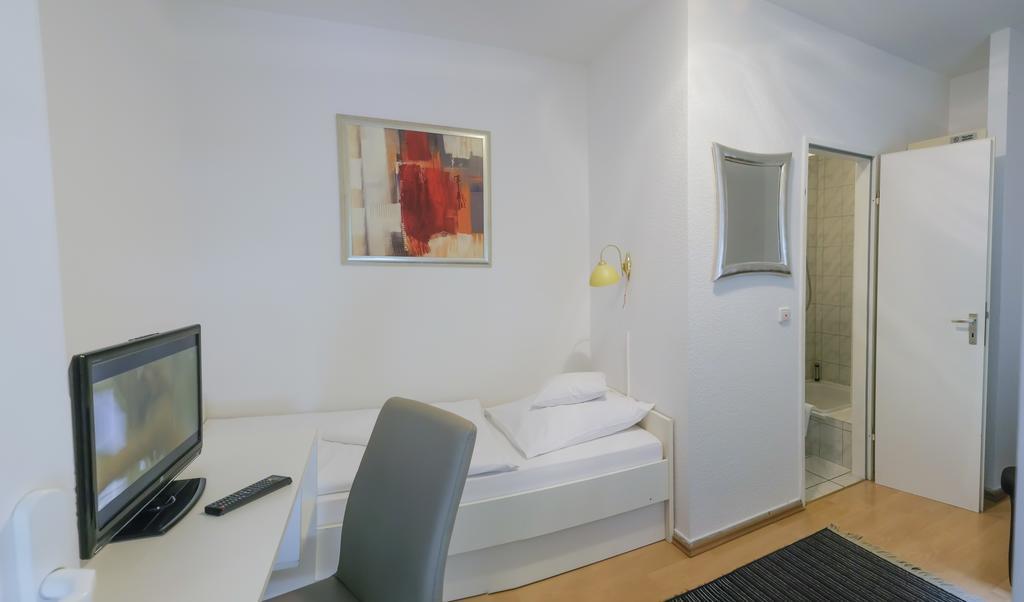 Pension Donau Hannover Exteriér fotografie