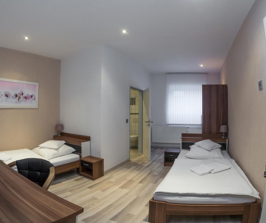 Pension Donau Hannover Exteriér fotografie
